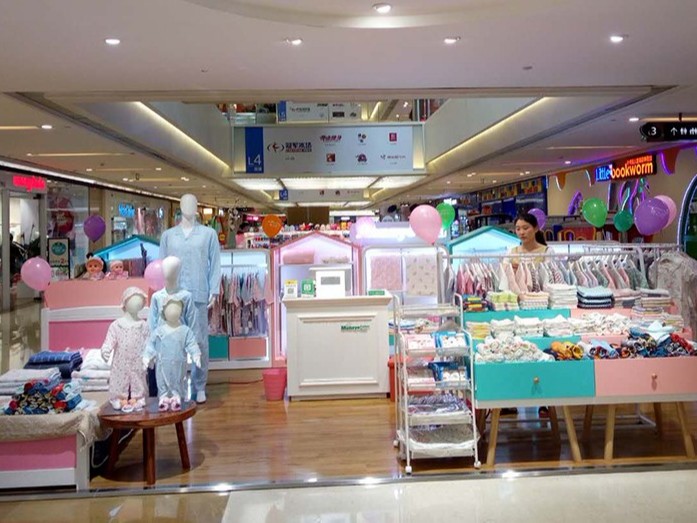 灵闪展示告诉您童装店装修中的四大原则