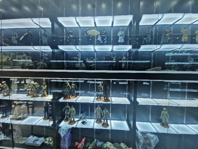 展柜制作过程中需注意什么