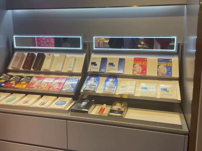 上海化妆品展柜
