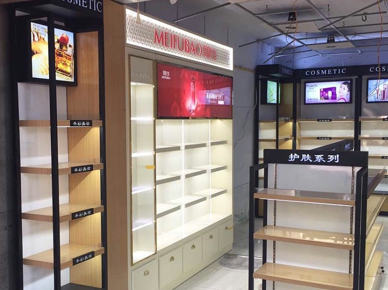 灵闪展柜告知您—展示柜的灯具选用要点