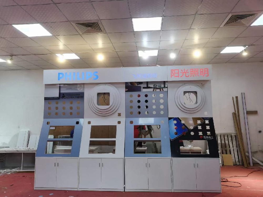 有关定制产品展示柜运输当中的问题