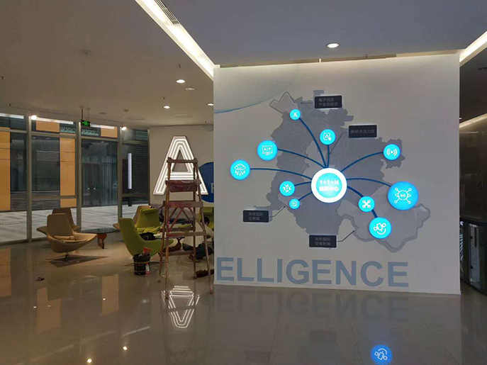 灵闪展示阐述不同风格的展示设计带来的不同体现