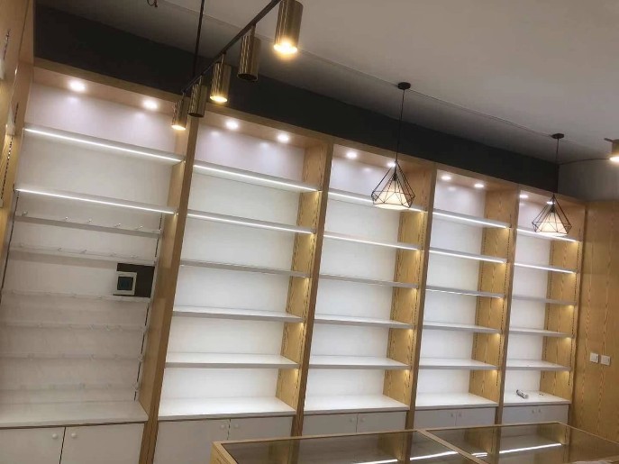 容易被忽略的细节影响展柜设计制作