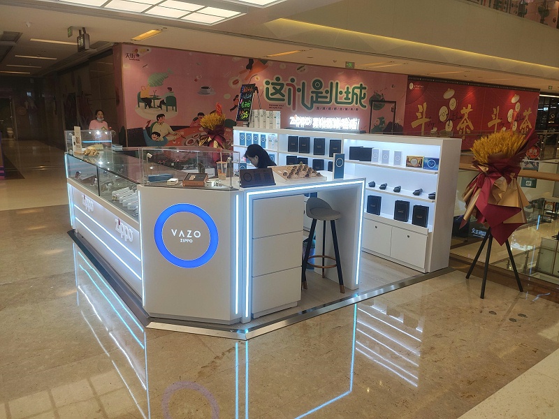 浅谈亚克力展柜优缺点