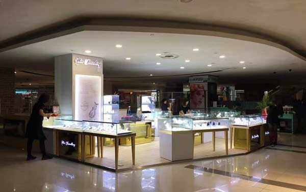 珠宝展示柜找哪个厂家定制最好？ (定制珠宝展示柜哪个厂家最好？)