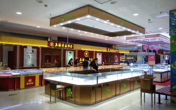 展柜厂家是否会为客户雕刻品牌LOGO (展柜厂家会为客户雕刻品牌logo吗？)