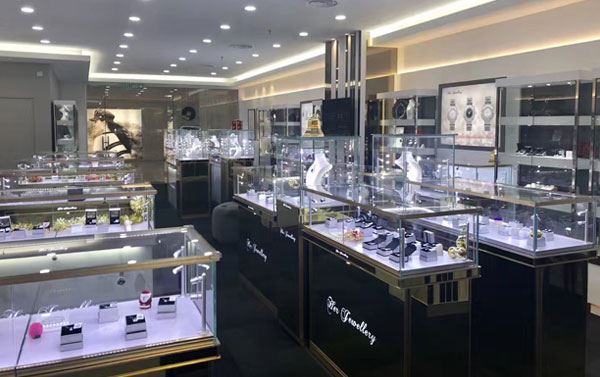 江西珠宝展柜会采用什么材质? (江西珠宝展柜会用什么材质？)