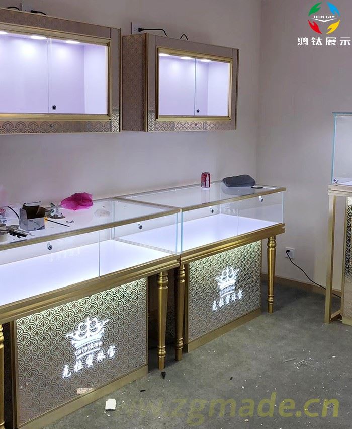 怎么样选择珠宝展示柜风格 (珠宝展示柜风格如何选择？)