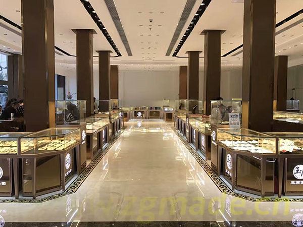 选就要选有品质保证的玻璃珠宝展柜厂家 (选择一个有质量保证的玻璃首饰陈列柜制造商。)