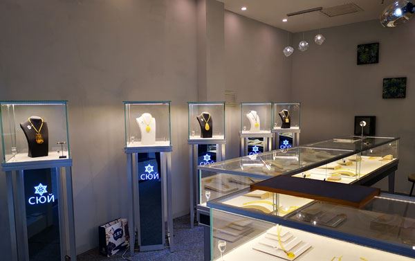 珠宝展柜什么标准才是合格? (珠宝展柜的标准是什么？)