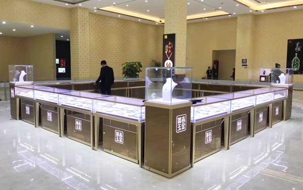 珠宝展柜定做有什么具体要求 (珠宝展柜定制有什么具体要求？)