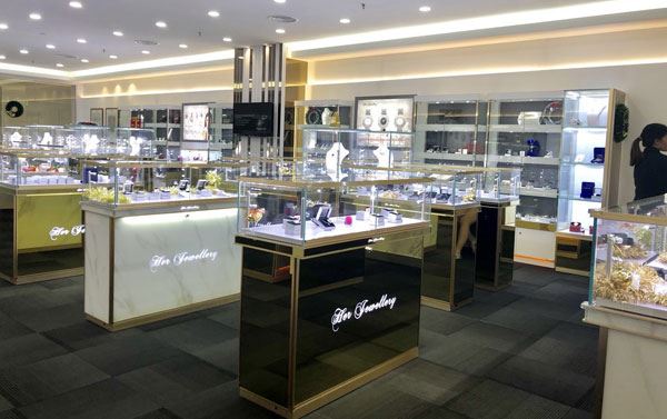 珠宝展示柜哪家好 (哪个珠宝展示柜比较好？)
