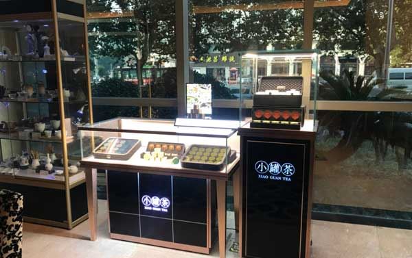 大型商场对珠宝柜台展柜的要求有哪些 (大型商场对珠宝专柜有什么要求?)