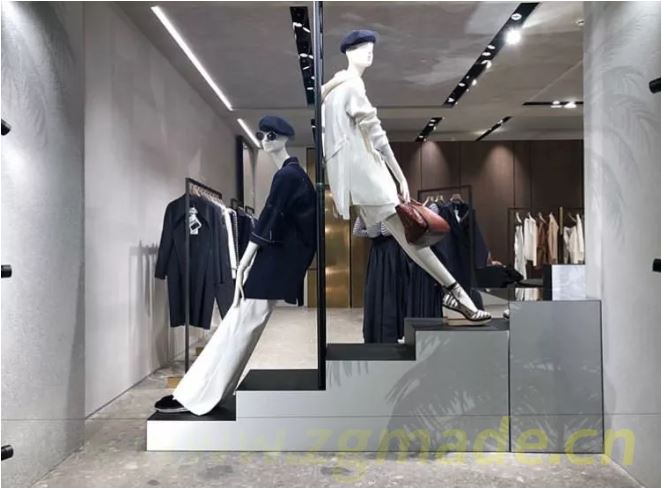 男装店铺陈列怎么摆好看，男装店铺氛围陈列方法