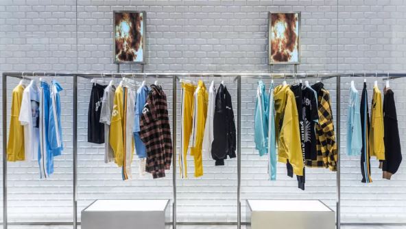 店铺服装陈列有什么销售话术，店铺服装陈列销售话术方式全集