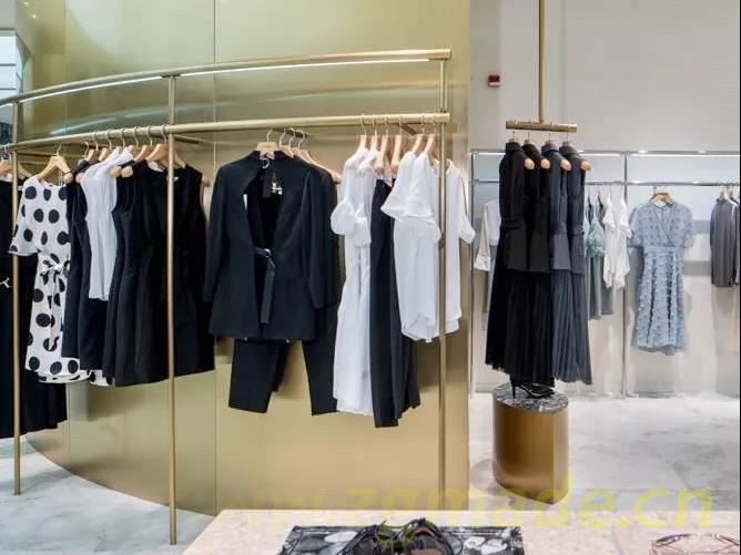 线上陈列设计卖货技巧中的社群营销和活跃性氛围