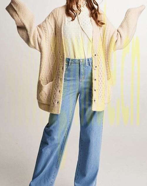 开衫毛衣搭配的选择,开衫毛衣穿搭怎么好看