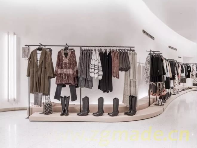 女装陈列搭配模特怎么做，教你全面的女装模特陈列搭配