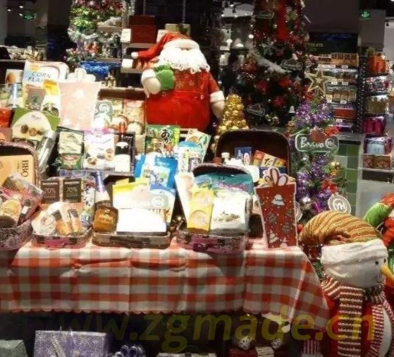 超市圣诞节创意陈列,圣诞陈列技巧超市商品