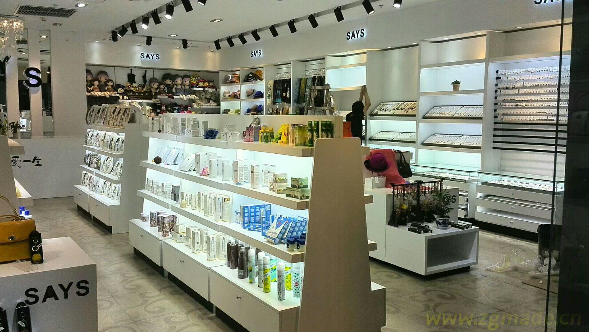 细谈商场展柜厂的展柜制作费用是怎么算的 (商场展柜工厂展柜生产成本如何计算?)