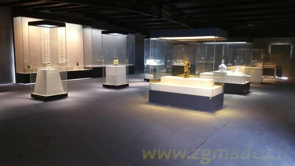 展示柜台制作的发展 (展示柜生产的发展)