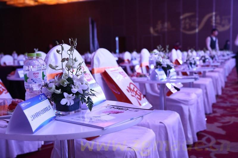 企业选择活动策划公司主要看哪两个方面? (企业选择活动策划公司主要看哪两个方面?)