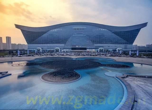 国内外参加展会参展费的利弊是什么？ (国内外参加展会参展费的利弊是什么?)