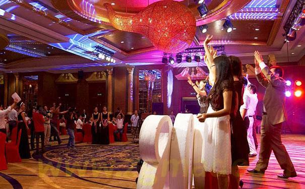 举办年会活动策划要考虑的问题有哪些？ (举办年会活动策划要考虑的问题有哪些?)