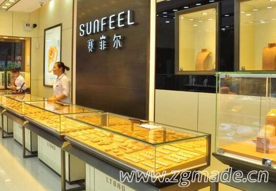 翡翠玉石珠宝展柜：千世石缘首饰展示柜大放光彩 (玉石展柜图片欣赏)