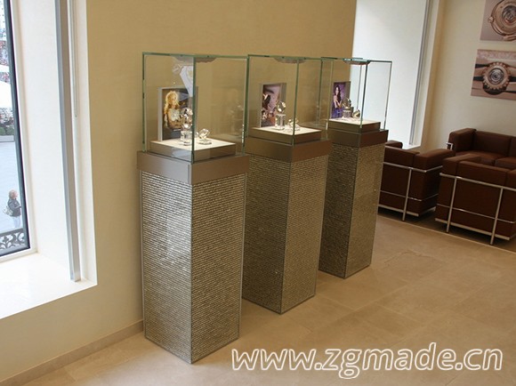 惊呆！影响珠宝店业绩的关键竟然是它！展柜 (珠宝店年终活动)