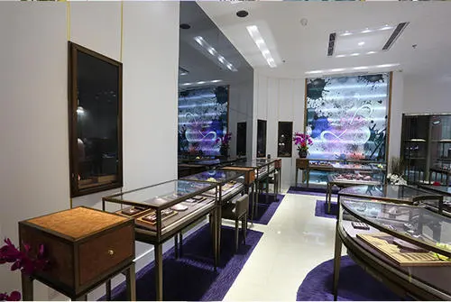 文物展示柜尺寸大小设计的技巧 (博物馆展示柜高度)