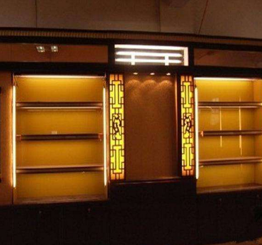 展柜定做中工艺的选择及其材料的搭配 (展柜材质与工艺)