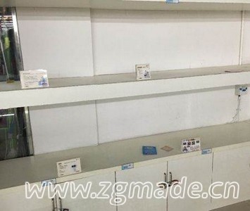 精品展示柜发展的速度快的惊人