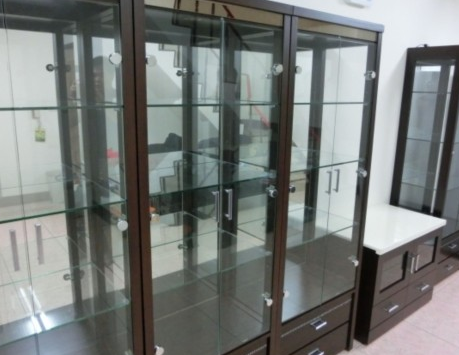 玻璃展柜的作用及其制作方法 (展柜用什么玻璃)