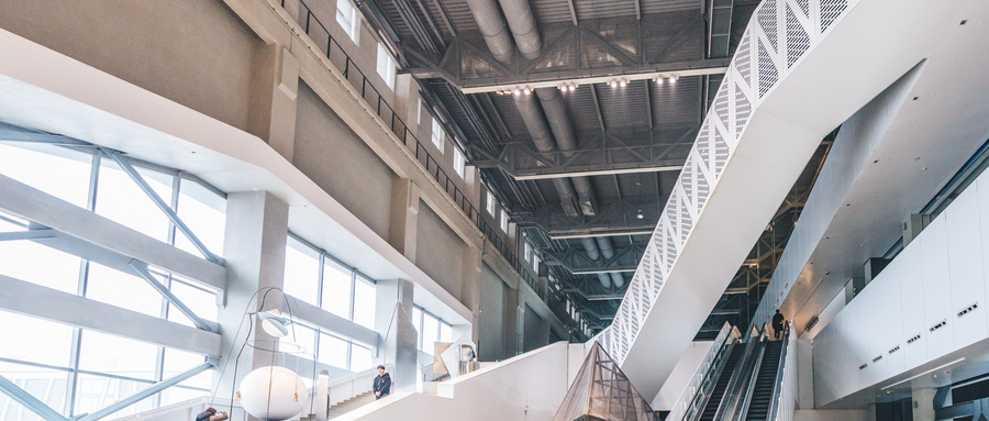 上海博物馆家具展厅设计有哪些特点 (上海博物馆家具高清图片)